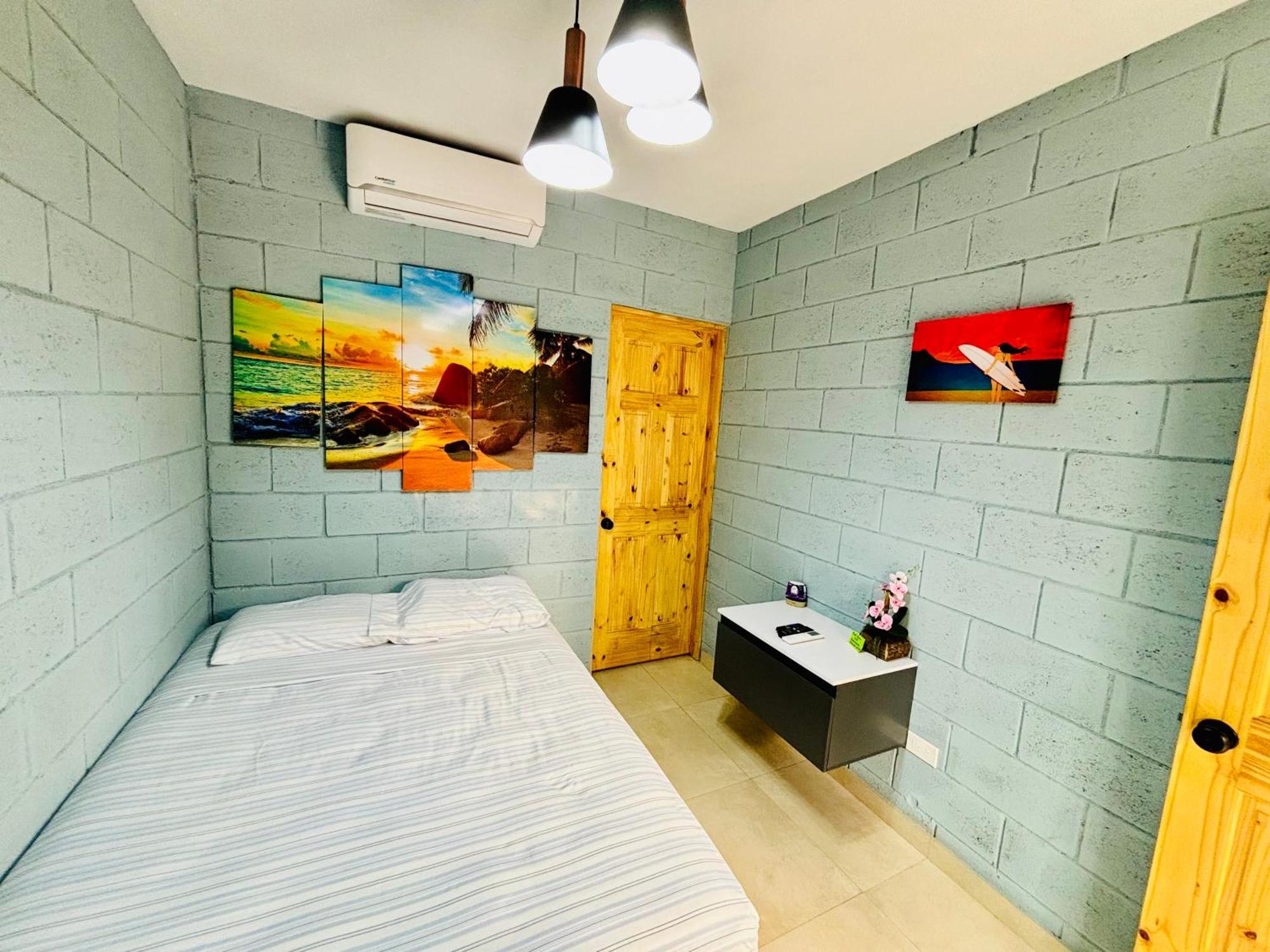 Hostal Camila'S Tamanique Екстер'єр фото