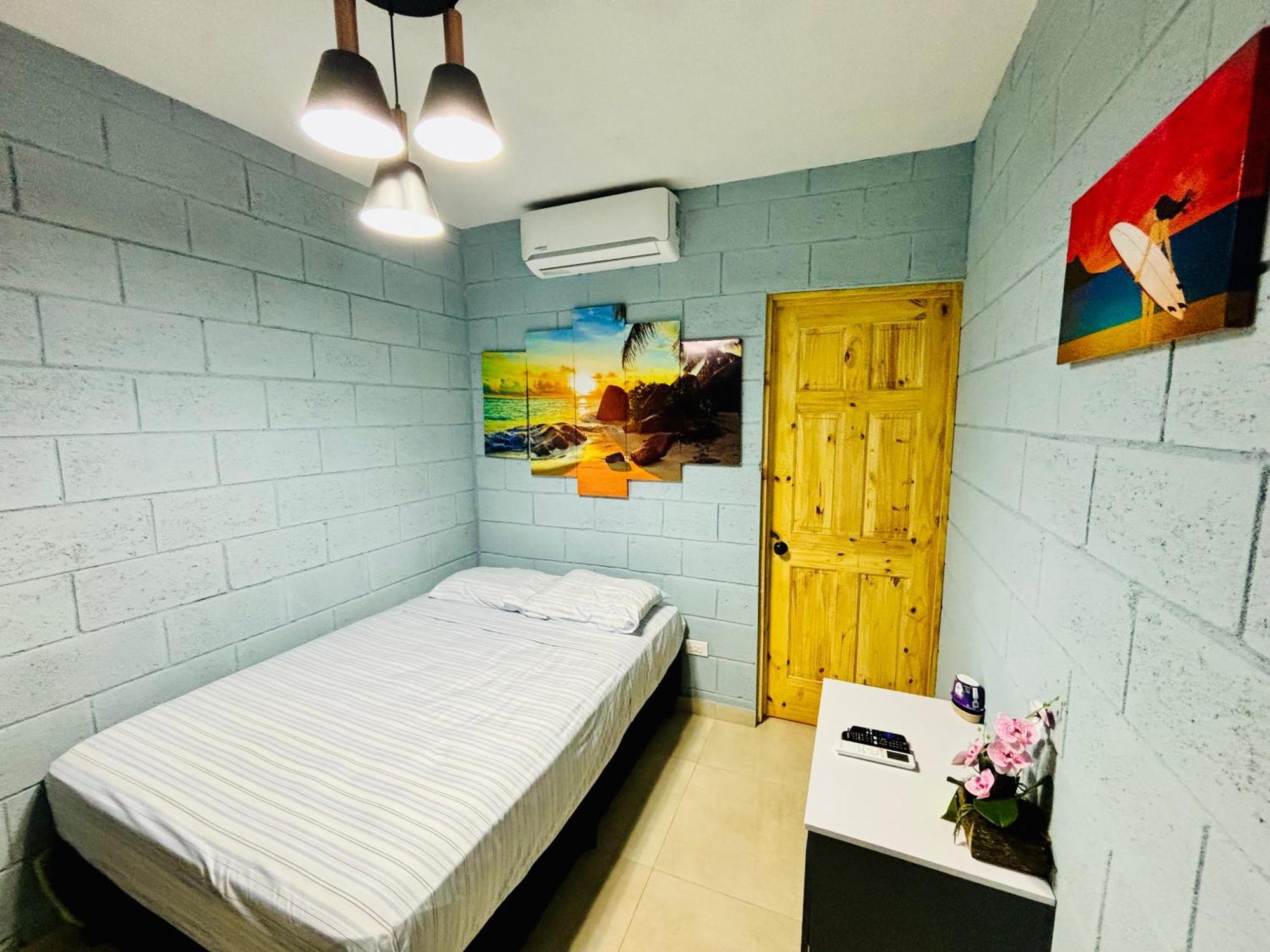 Hostal Camila'S Tamanique Екстер'єр фото