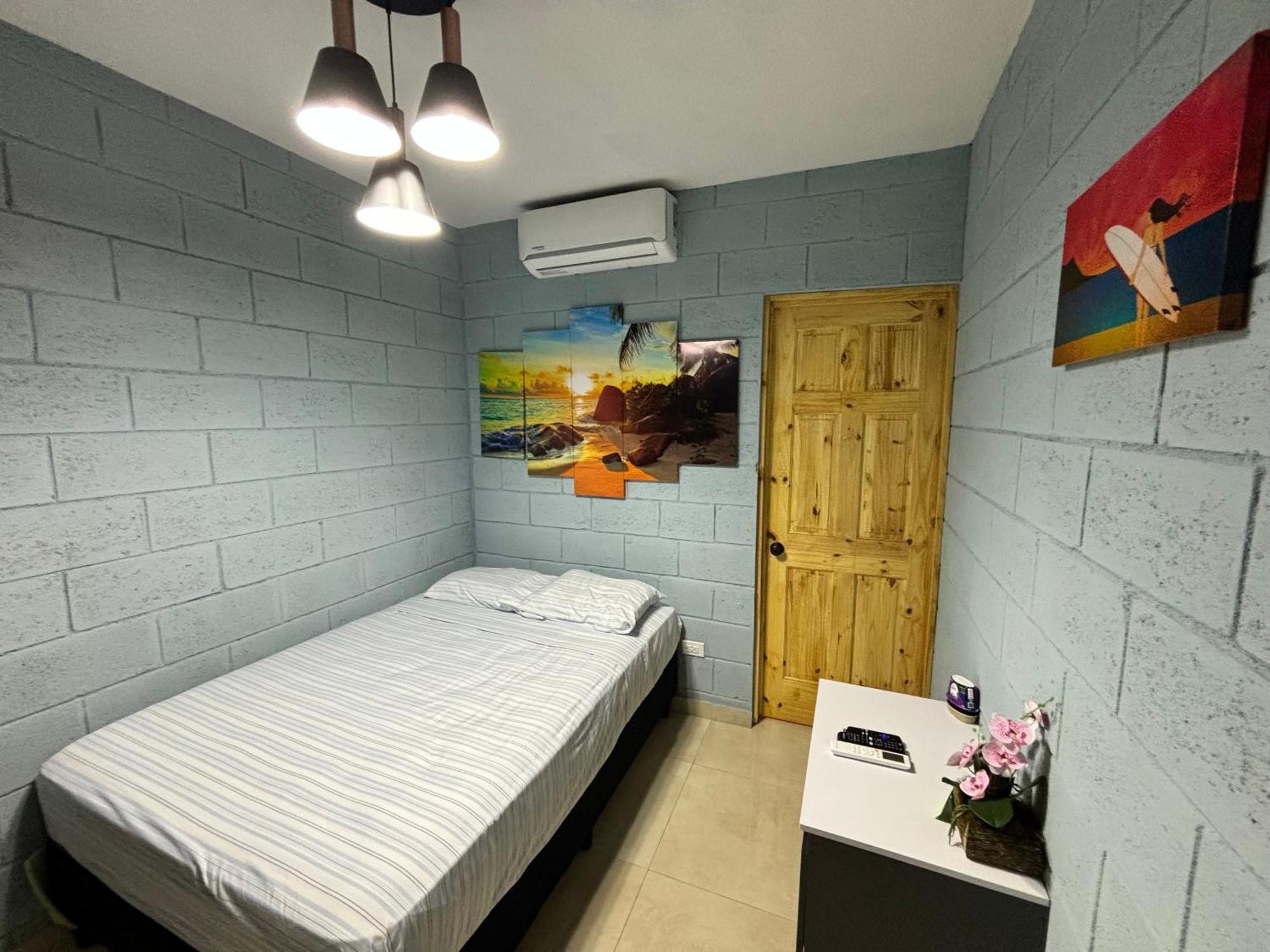 Hostal Camila'S Tamanique Екстер'єр фото