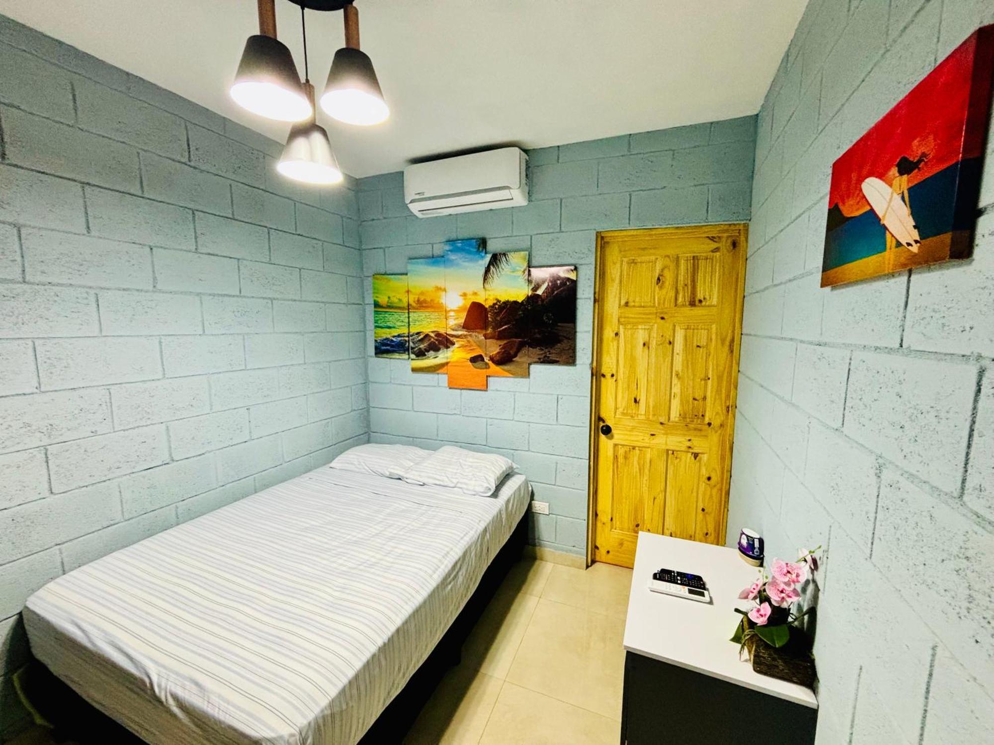 Hostal Camila'S Tamanique Екстер'єр фото